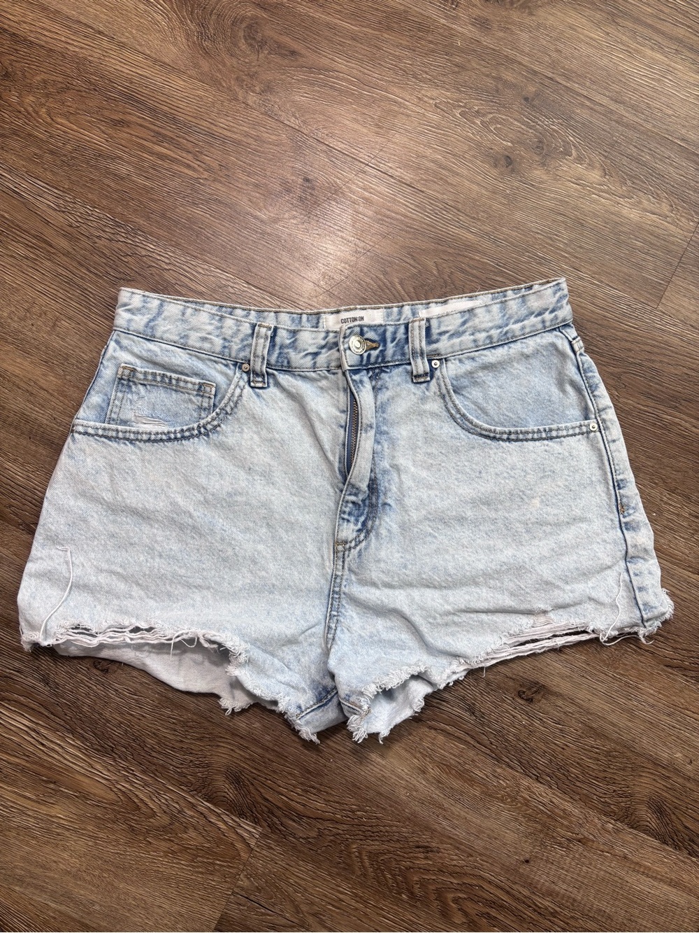 Cotton On Light Wash High Rise Mom Jeans